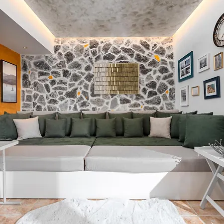 Lous House Feriehus Agia Paraskevi (Kassandra)