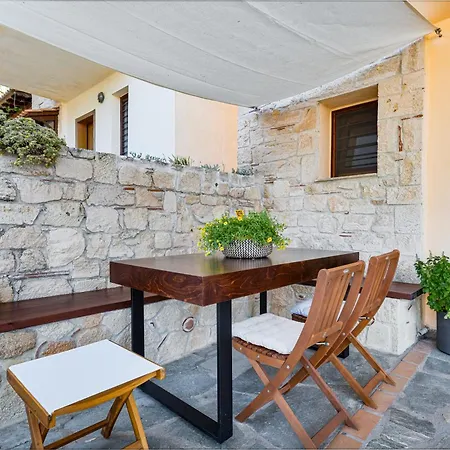 Lous House Feriehus *